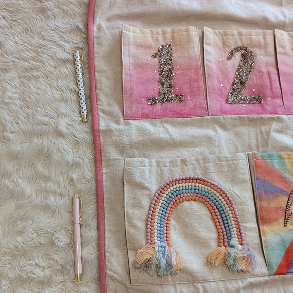 Be Happy Rainbow Canvas Hanging Pocket Organizer - Picture 10 of 11